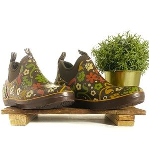 Bogs Women's Mattie Corsage Clog  Floral Rain Boots Garden Shoes 52230   Size 9